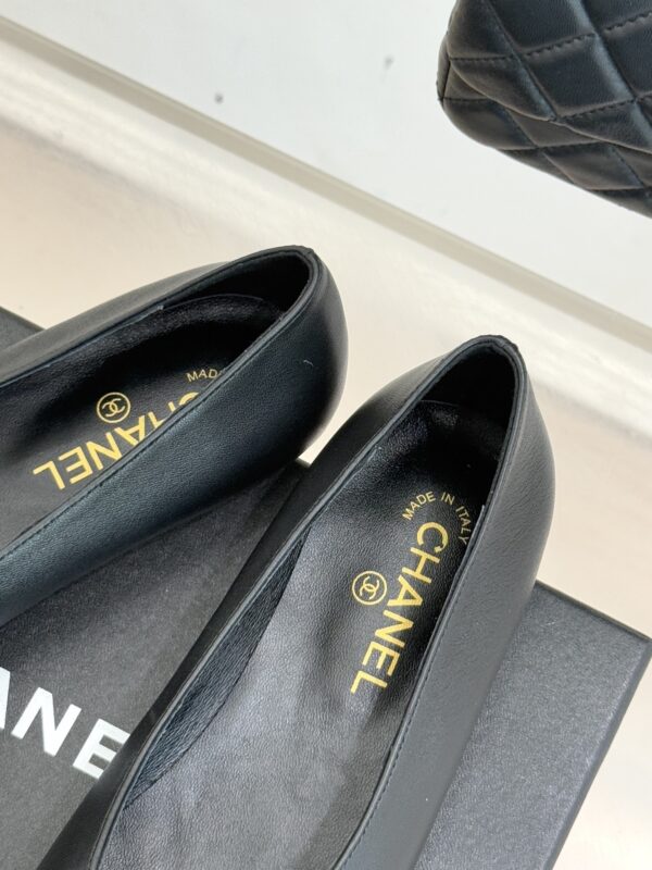 New Collection Fashion Shoes C3310