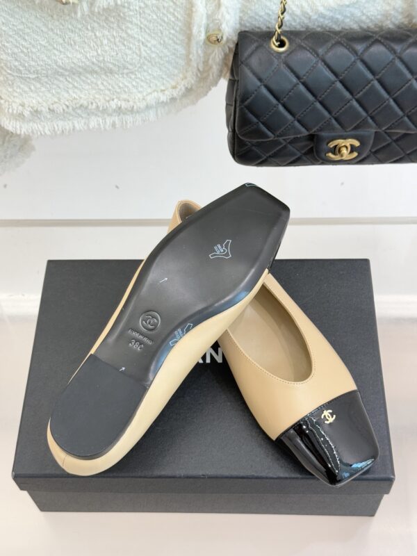 New Collection Fashion Shoes C3310