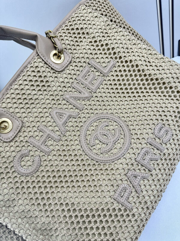 Chic Charm CN Handbag 6613