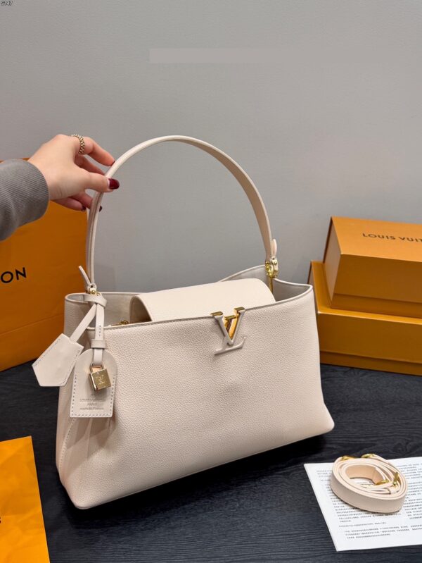 Stylish Fashion Carry LV Handbag LV264209