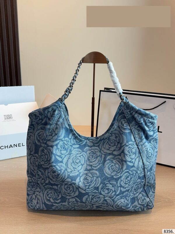 Stylish Fashion Carry CN Handbag CC263271