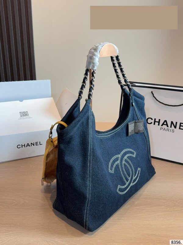 Stylish Fashion Carry CN Handbag CC263271