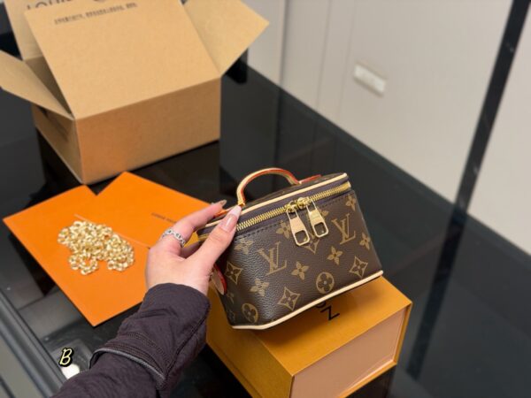 LV Flight Mode Micro Vanity Case LV Flight Mode Micro Vanity Case