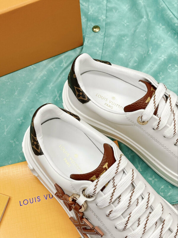 Modern Street Style Shoes L3412 Modern Street Style Shoes L3412