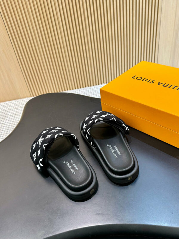Modern Street Style Shoes L3408-1