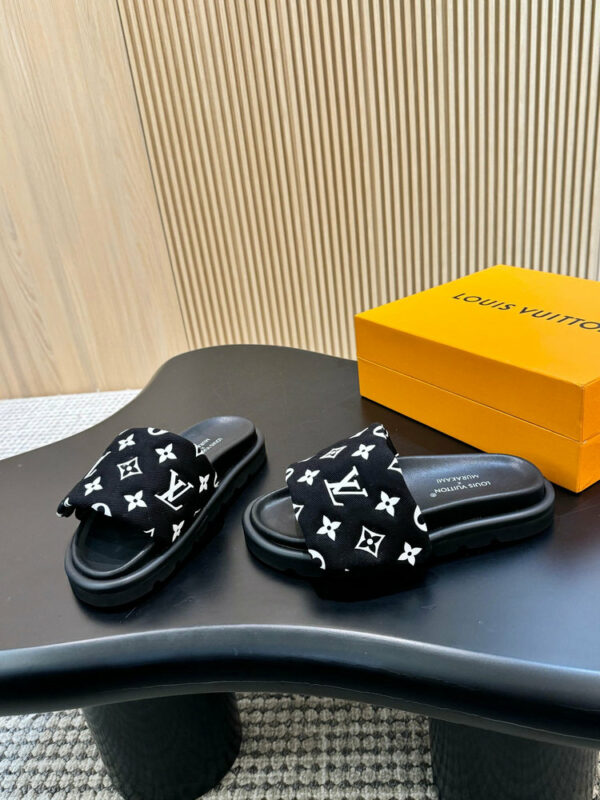 Modern Street Style Shoes L3408-1