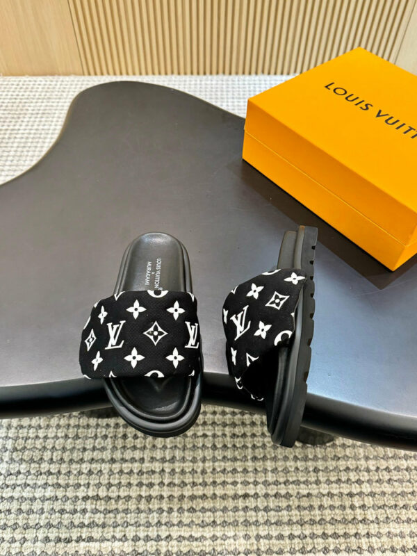 Modern Street Style Shoes L3408-1