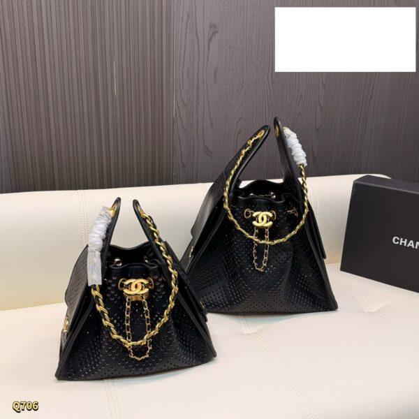 Stylish Fashion Carry CN Handbag CC265191