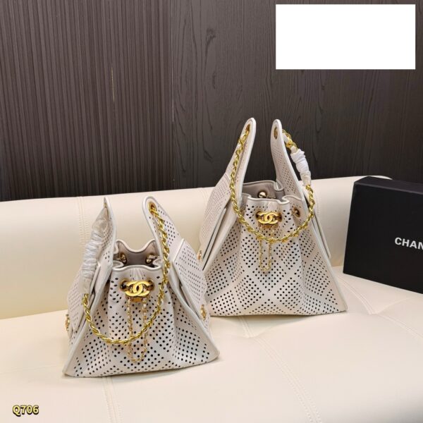 Stylish Fashion Carry CN Handbag CC265191