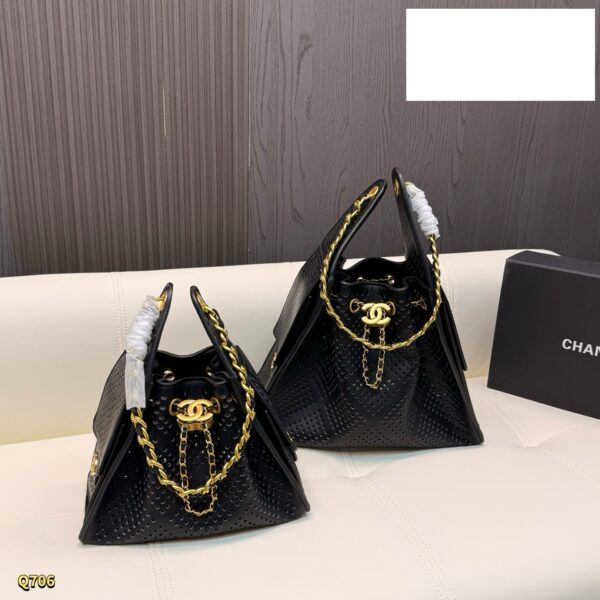 Stylish Fashion Carry CN Handbag CC265191