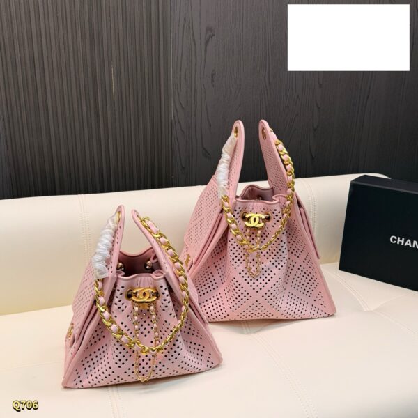 Stylish Fashion Carry CN Handbag CC265191