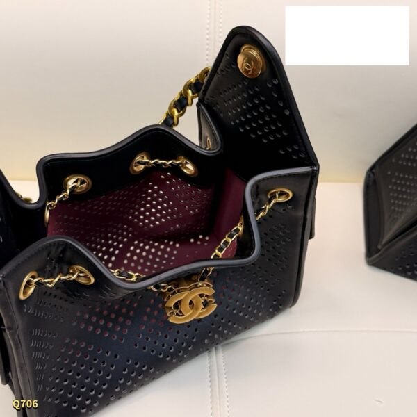 Stylish Fashion Carry CN Handbag CC265191