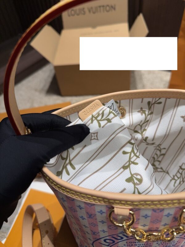 LV Resort All In BB LV265151 LV Resort All In BB LV265151