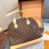 Stylish Fashion Carry LV Handbag LV265171