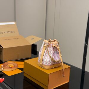 LV Resort Nano Noe LV265182 5 599459f0
