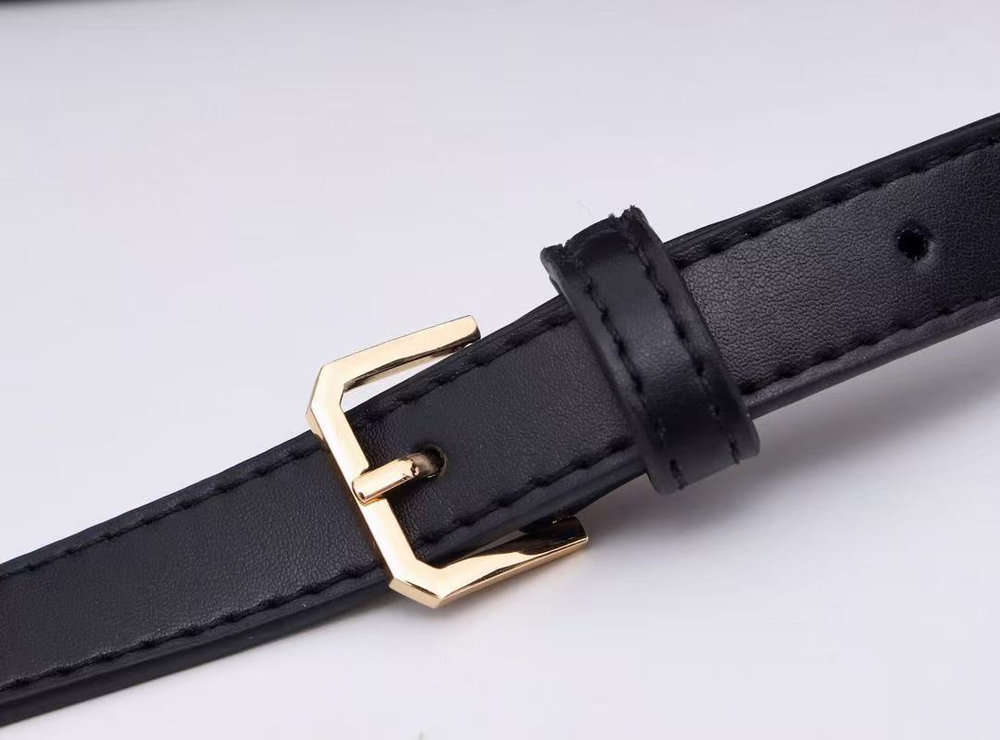 Burberry Medium Grainy Leather Black Bag Burberry Medium Grainy Leather Black Bag