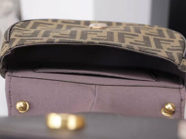 Fendi Women C’mon Small Brown FF Jacquard Fabric Bag Fendi Women C’mon Small Brown FF Jacquard Fabric Bag