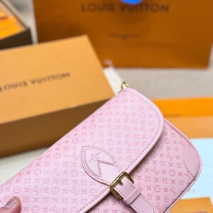 LV Resort Diane C2301500 10 img v3 02121 9fabbe4c 574b 4fc8 80bb a6a74d4e4bhu