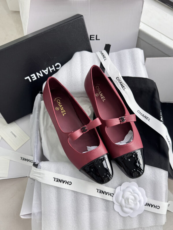 New Collection Fashion Shoes C3356