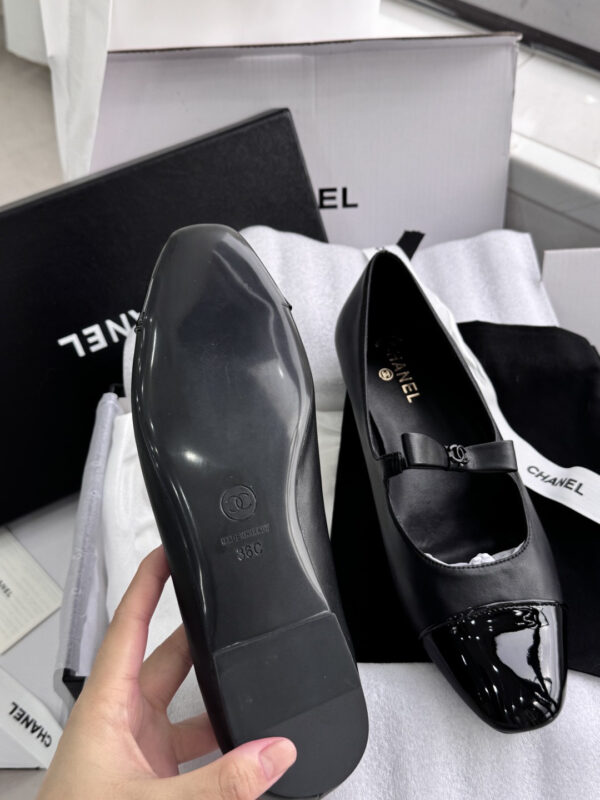 New Collection Fashion Shoes C3356