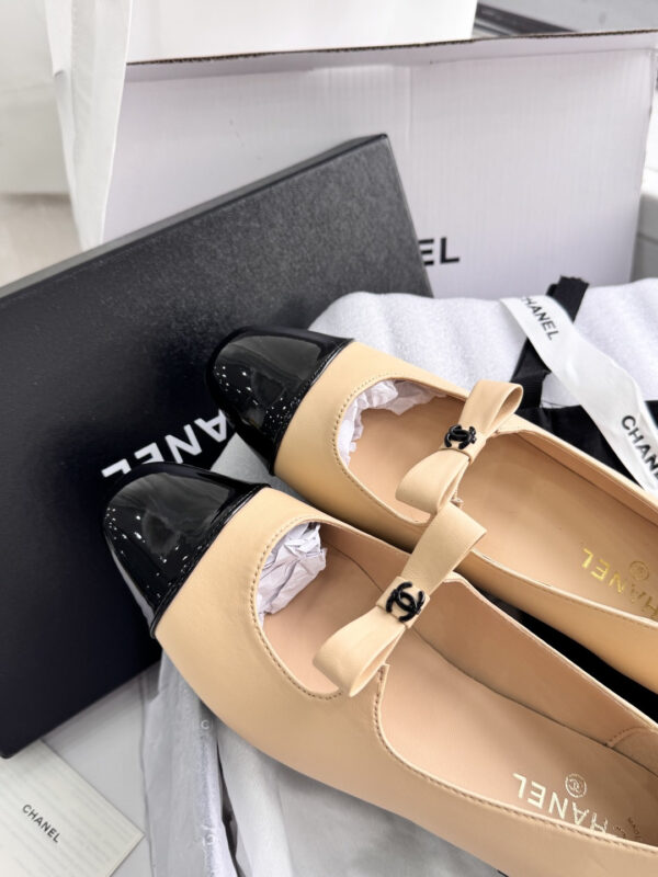New Collection Fashion Shoes C3356