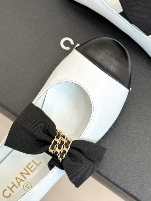 New Collection Fashion Shoes C3335