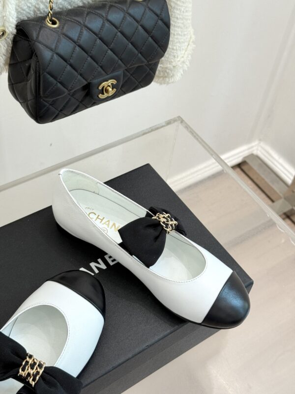 New Collection Fashion Shoes C3335