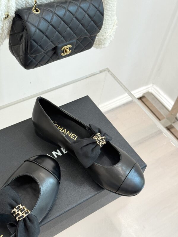 New Collection Fashion Shoes C3335
