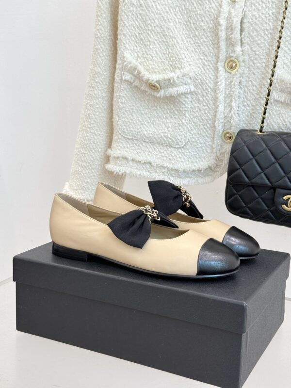 New Collection Fashion Shoes C3335