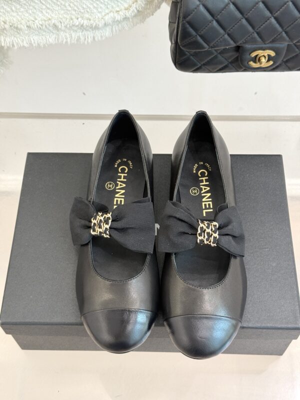 New Collection Fashion Shoes C3335