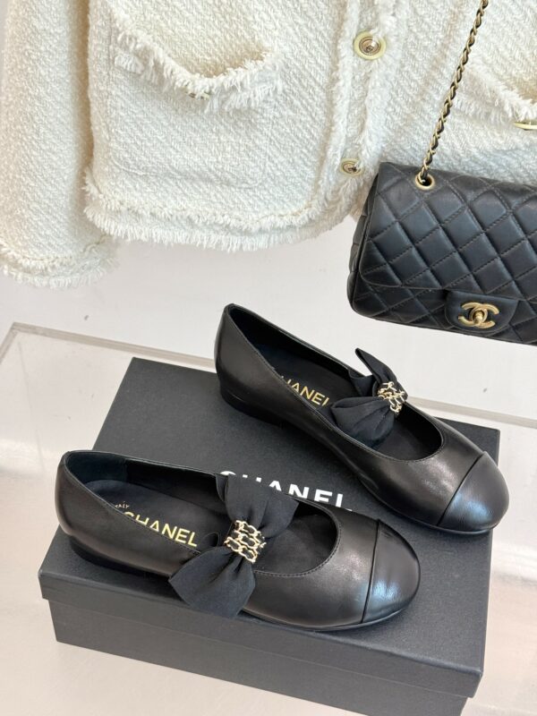 New Collection Fashion Shoes C3335
