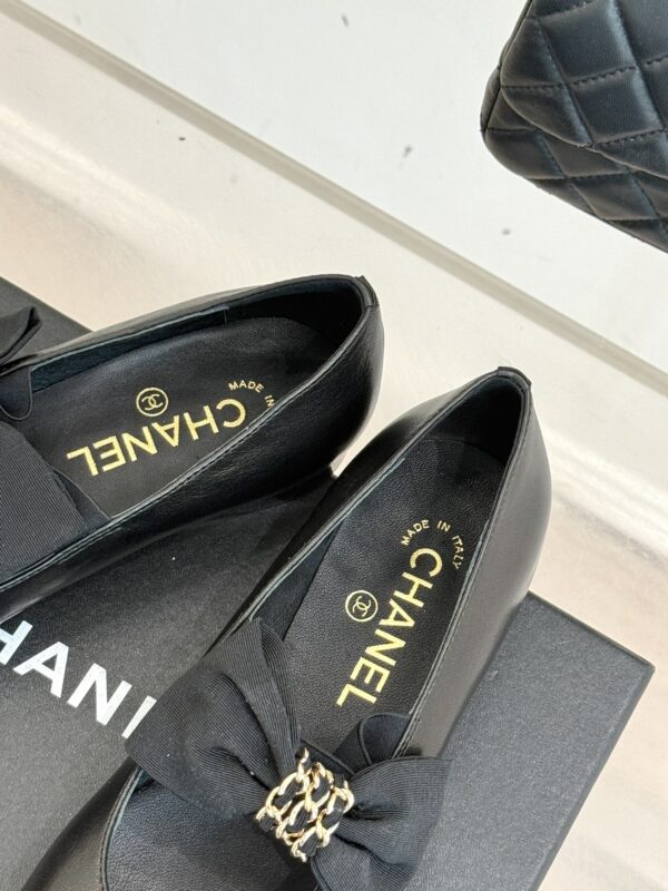 New Collection Fashion Shoes C3335