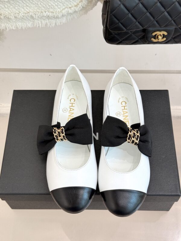 New Collection Fashion Shoes C3335