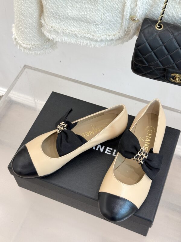 New Collection Fashion Shoes C3335