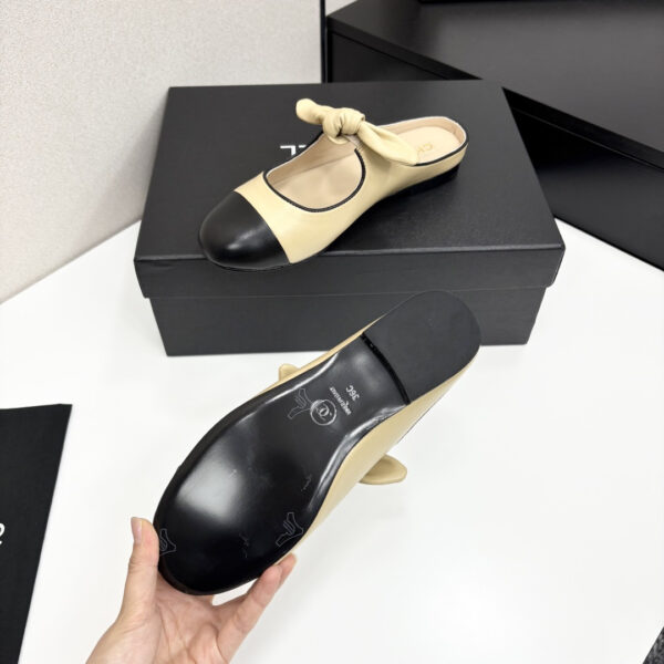 New Collection Fashion Shoes C3349