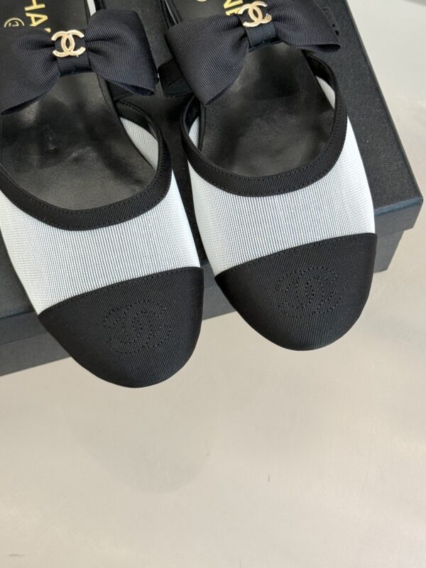 New Collection Fashion Shoes C3332