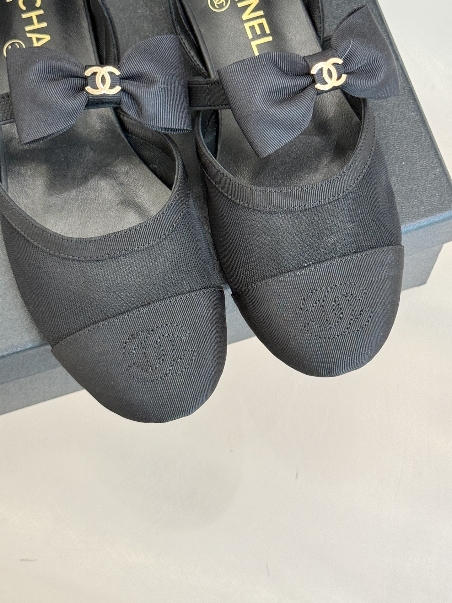New Collection Fashion Shoes C3332 New Collection Fashion Shoes C3332
