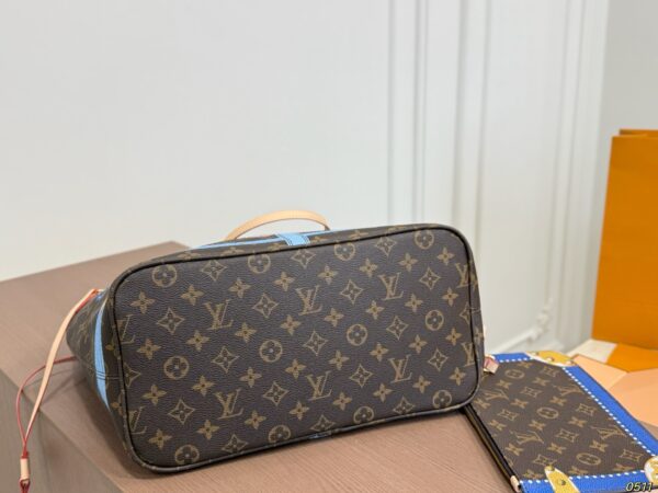 Stylish Fashion Carry LV Handbag L265207 Stylish Fashion Carry LV Handbag L265207
