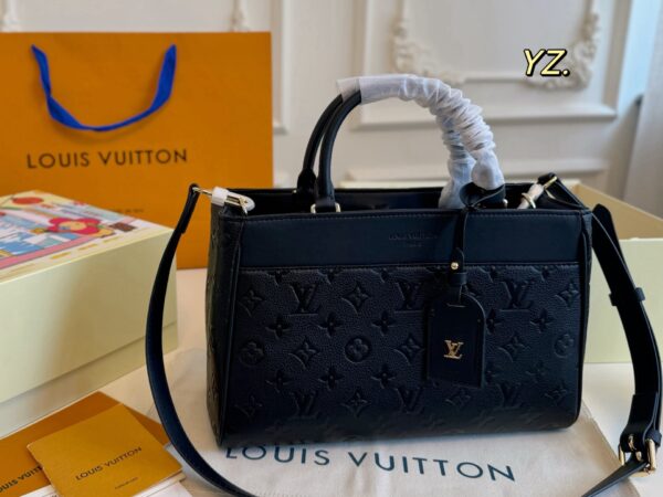 Stylish Fashion Carry LV Handbag LV265195 Stylish Fashion Carry LV Handbag LV265195