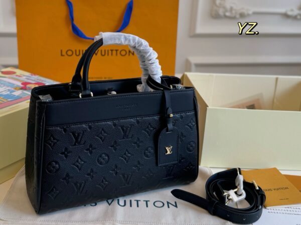 Stylish Fashion Carry LV Handbag LV265195 Stylish Fashion Carry LV Handbag LV265195
