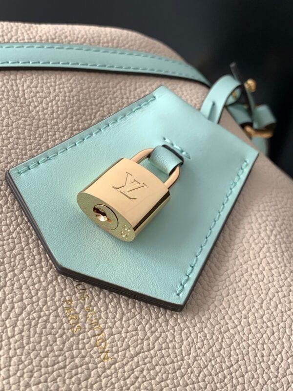 Stylish Fashion Carry LV Handbag LV27275 Stylish Fashion Carry LV Handbag LV27275