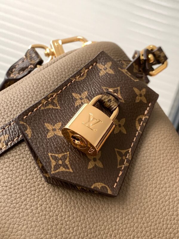 Stylish Fashion Carry LV Handbag LV27275 Stylish Fashion Carry LV Handbag LV27275