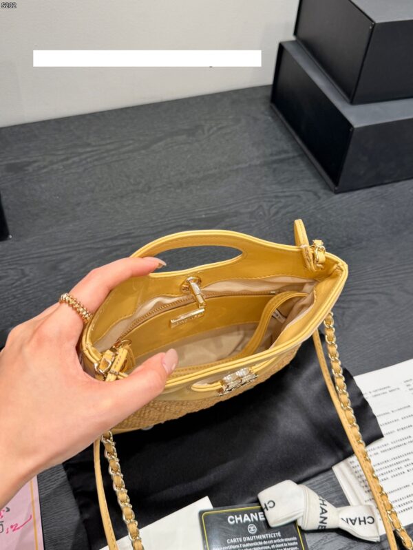 Stylish Fashion Carry CN Handbag CC265287