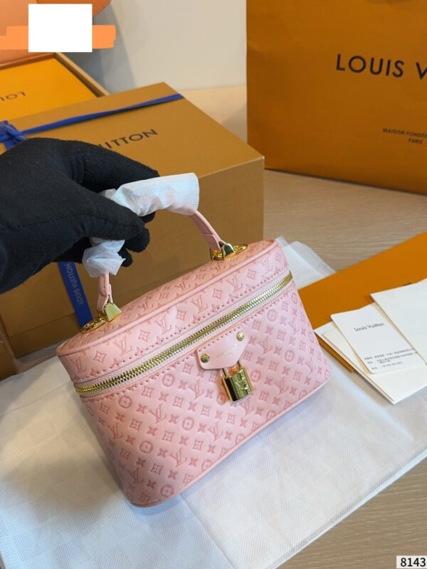 Stylish Fashion Carry LV Handbag LV265282