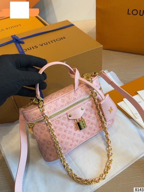 Stylish Fashion Carry LV Handbag LV265282