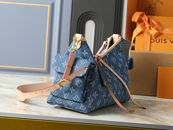Chic Charm LV Handbag M28287-M27623-M46203-002 Chic Charm LV Handbag M28287-M27623-M46203-002