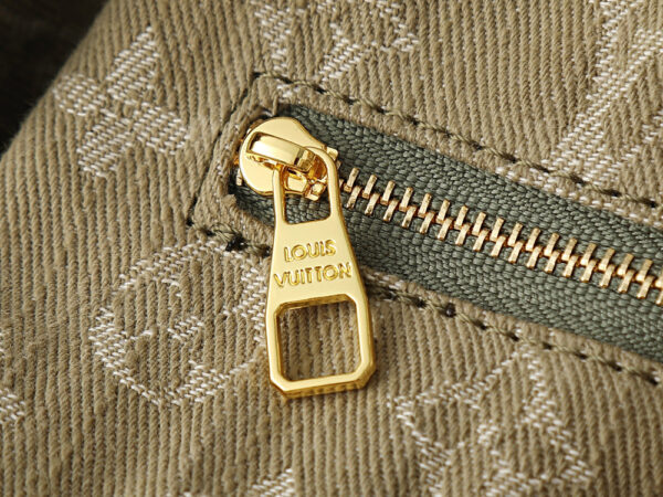 Chic Charm LV Handbag M28287-M27623-M46203-002 Chic Charm LV Handbag M28287-M27623-M46203-002