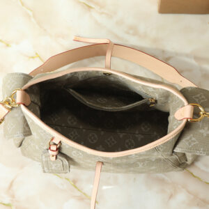 Chic Charm LV Handbag M28287-M27623-M46203-002 12 86584ae4 result