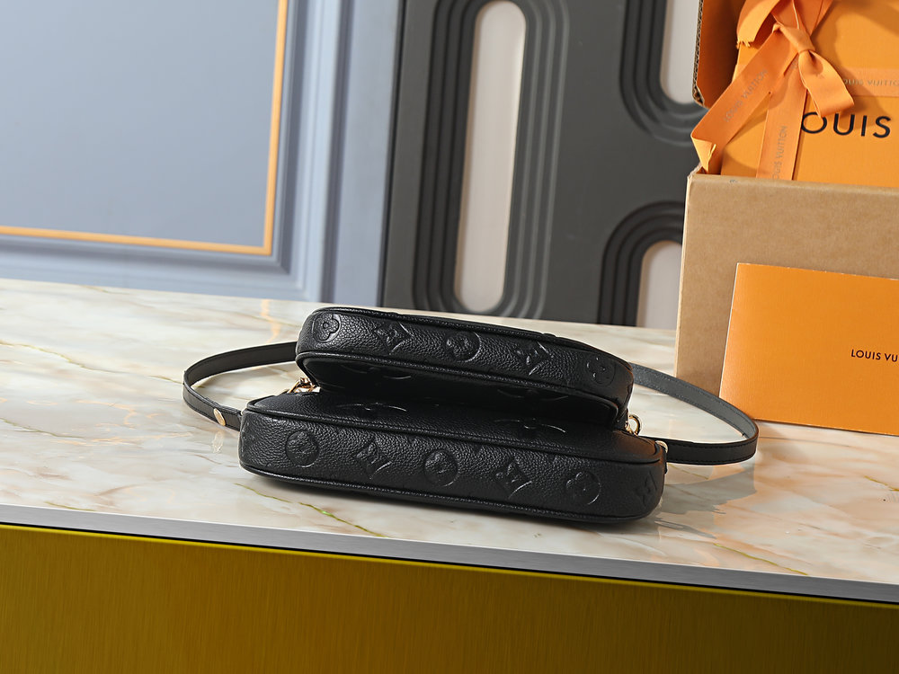 Chic Charm LV Handbag M45777-M80399-M46568-051 Chic Charm LV Handbag M45777-M80399-M46568-051