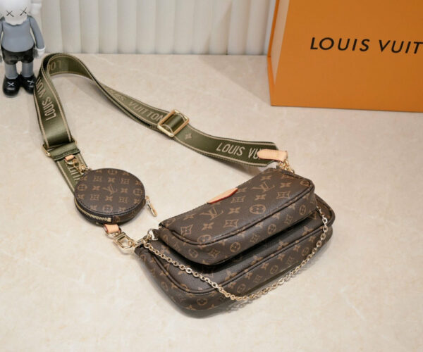 Chic Charm LV Handbag M44813-071